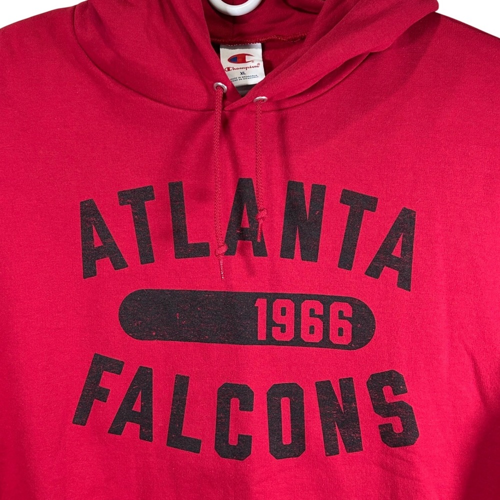 Champion Atlanta Falcons Hoodie Red 1966 Graphic Pullover Size XL Brand New